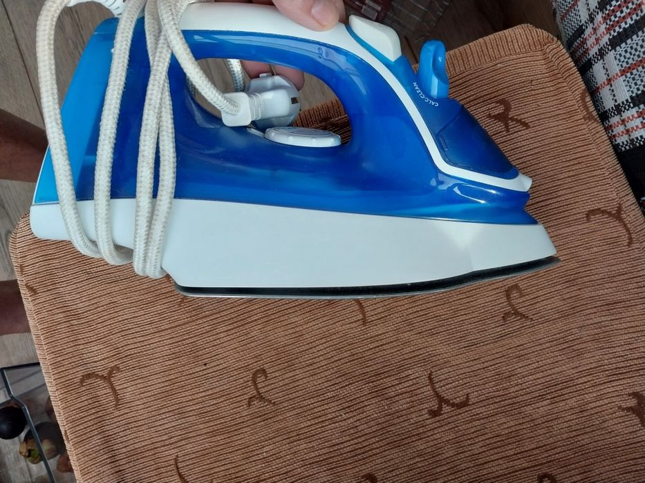 Продам утюг Филипс