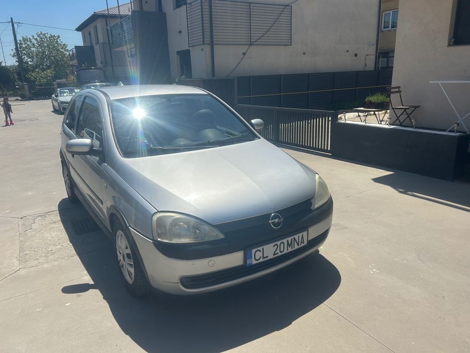 Vând Opel corsa automat