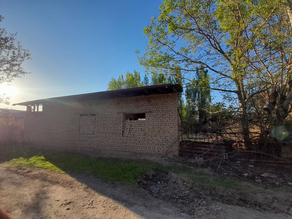 8 sotix yer sotiladi 16 500$ Keles sanatoriya 1-kopri