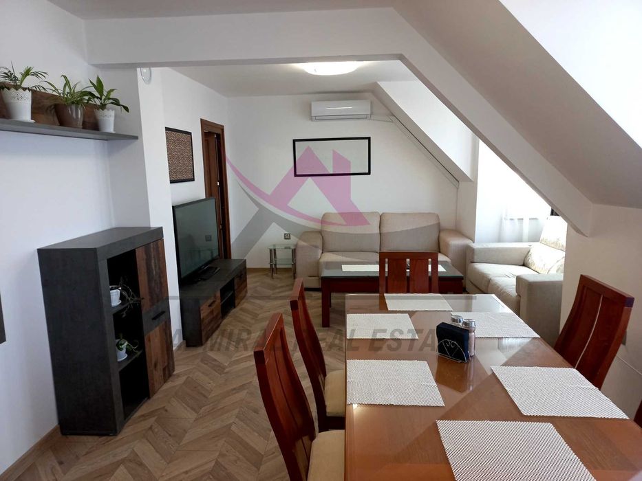 Продава се Тристаен апартамент в Варна, Лятно кино Тракия - 110 кв.м за 2173 €/кв.м - Снимка #2