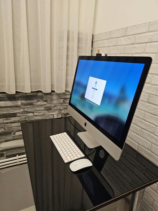 Apple iMac 27” Retina 5K (2021) – Intel Core i7, 8 GB RAM, SSD 512 GB, Radeon Pro 5500 XT 8 GB