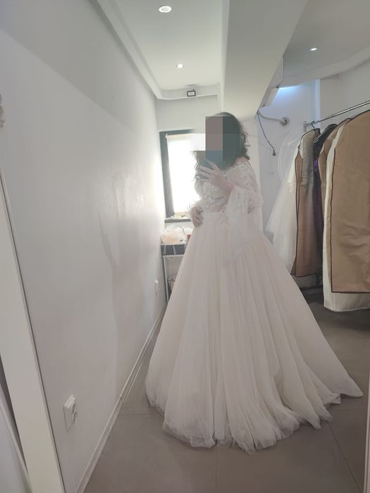 Vând rochie de mireasă