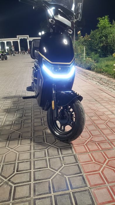 Elektronni skuter serenalari xam bor amerikanka 600 tali