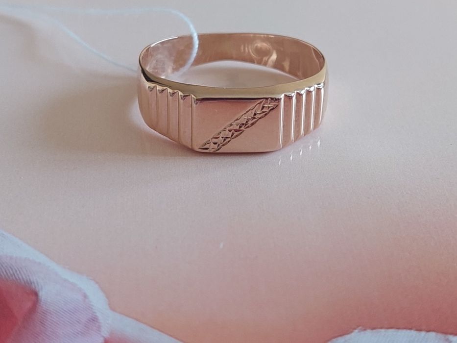 Золотое кольцо,печатка