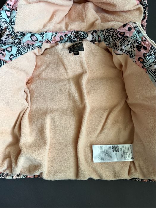 Яке Guess  3-4г.