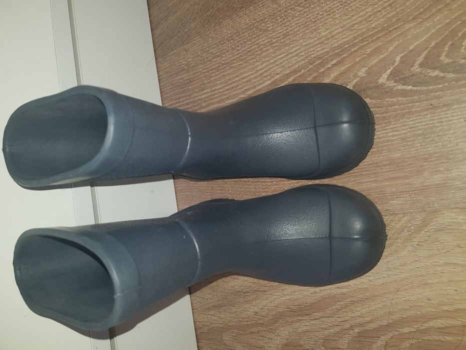 Резиновые сапожки