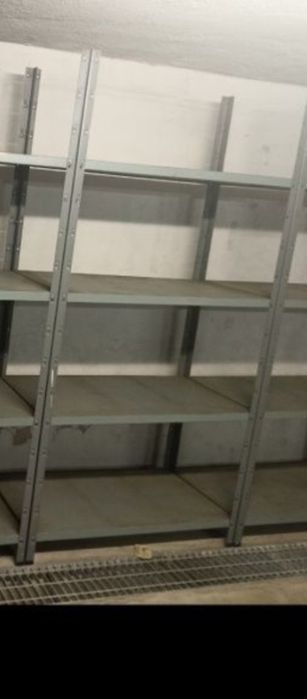 Rafturi metalice