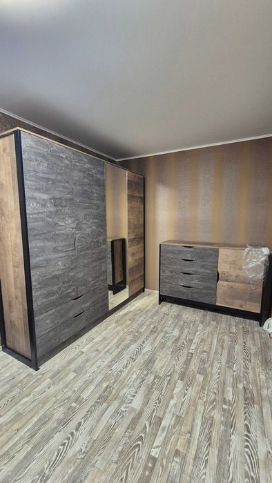 Продам 3 комн. квартиру