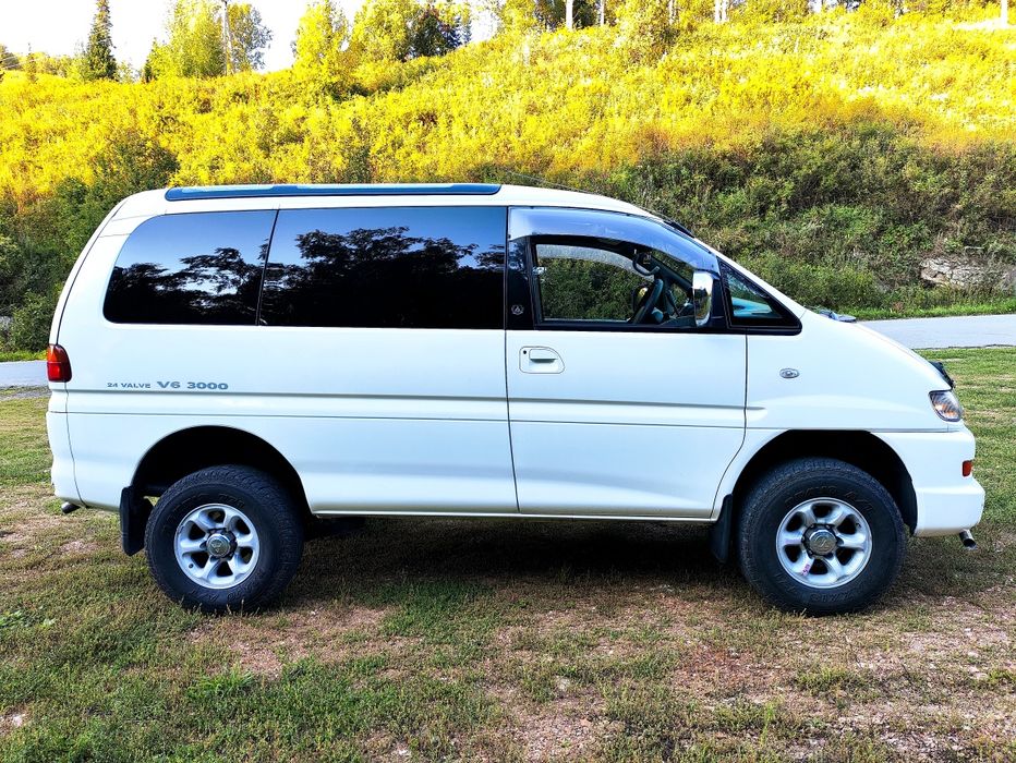 Mitsubishi Delica