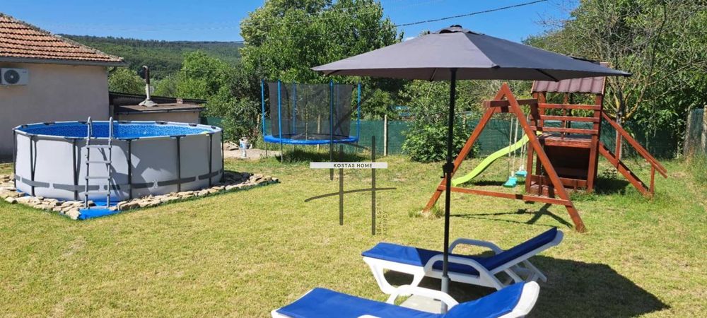 Къща в Варна, област-с.Дюлино площ 120 цена 124500