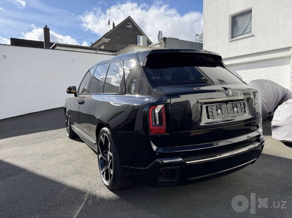 Rolls-Royce Cullinan Black Badge 2026