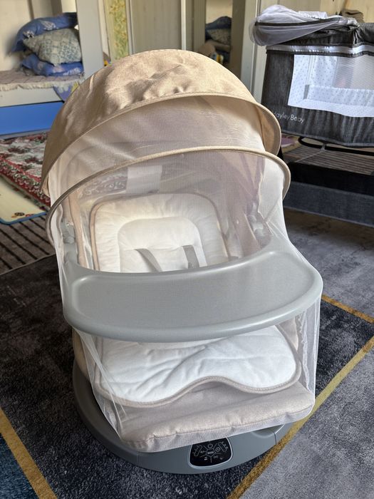 Детская кроватка и колыбель