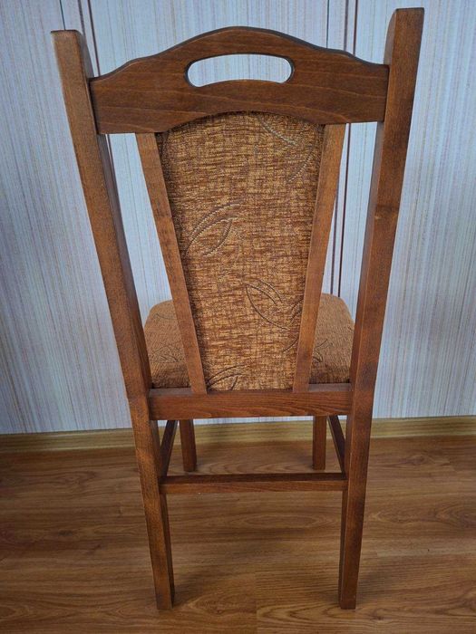 4 броя чисто нови кухненски столове