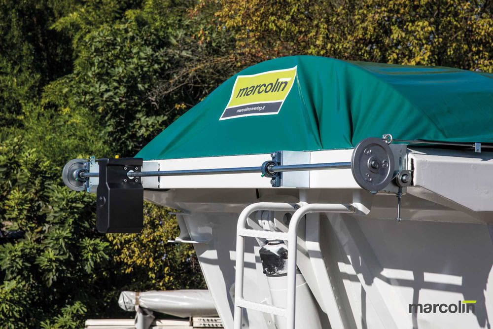 Брезенти (покривала) за самосвали и гондоли