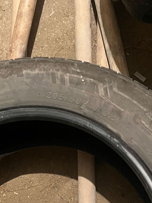 Бушный   покрышка205/60/16  всесезонка