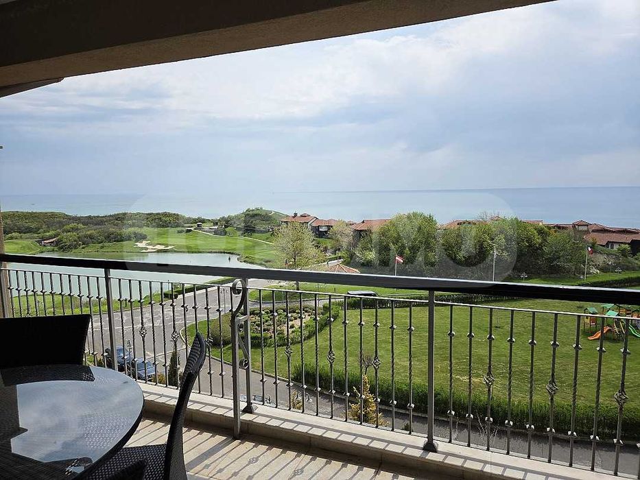 Продава се Четиристаен апартамент в с. Топола, Област Добрич - 216 кв.м за 827 €/кв.м - Снимка #7