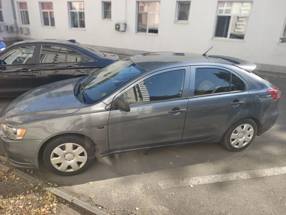 MITSUBISHI Lancer 2011 — imagine 2
