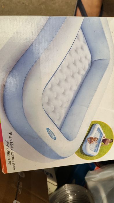 Бассейн надувной Intex