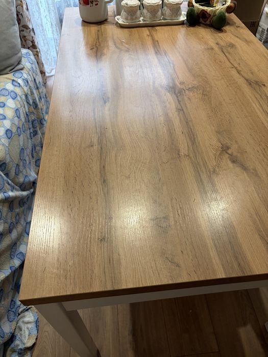 Продам стол кухонный