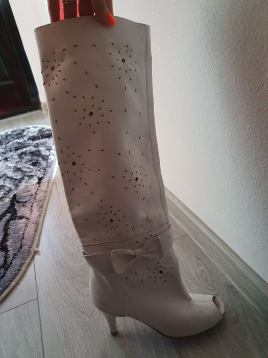 Cizme de vara din piele marimea 34