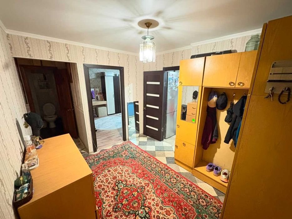 Продам 2-х к.кв. на 8 микрорайоне