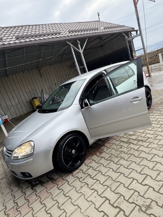 De vanzare  golf 5 1.9 diesel