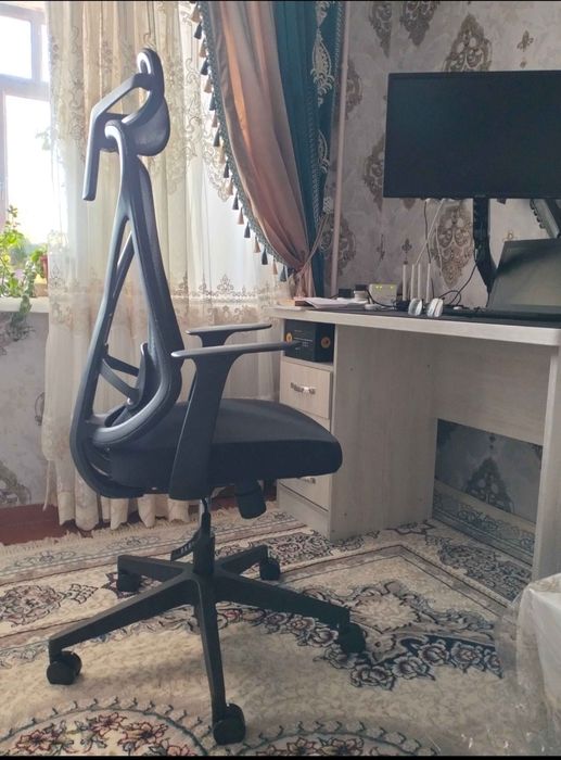 Офисное кресло Dafna - для работ и игр самое то