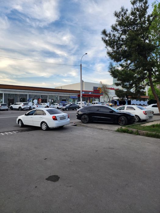 Здаётся площадь в помещении под Ремонт Сотовых,И Ремонт компьютеров