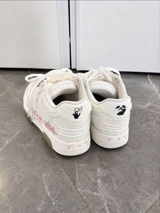 Дамски обувки off white