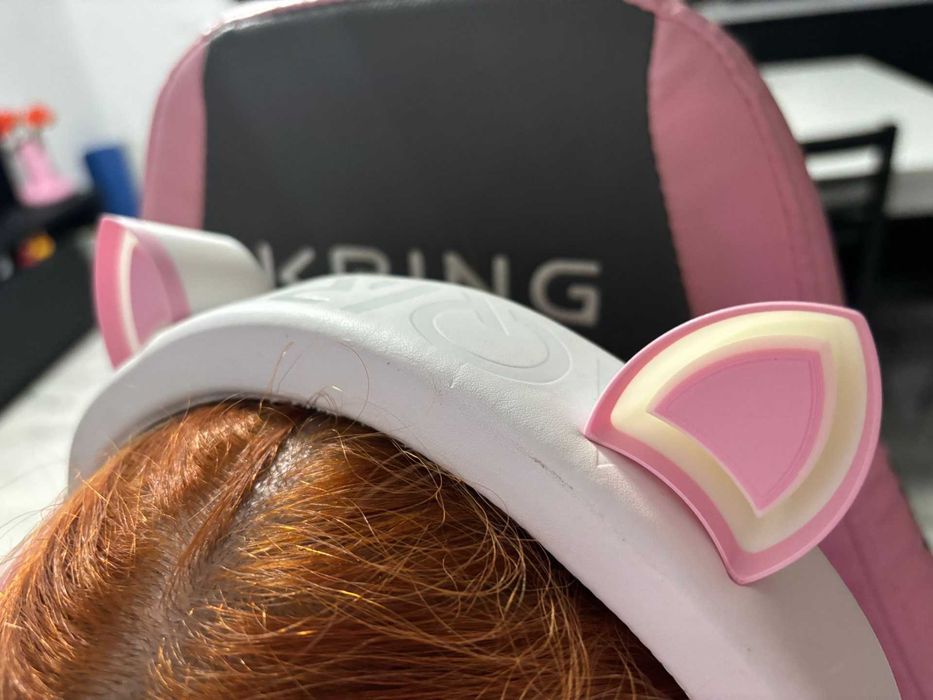 Urechi de pisica pentru casti