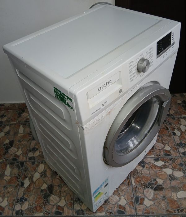 Vand Masina de spalat Arctic frontala 1200 rpm 7 kg clasa A+++