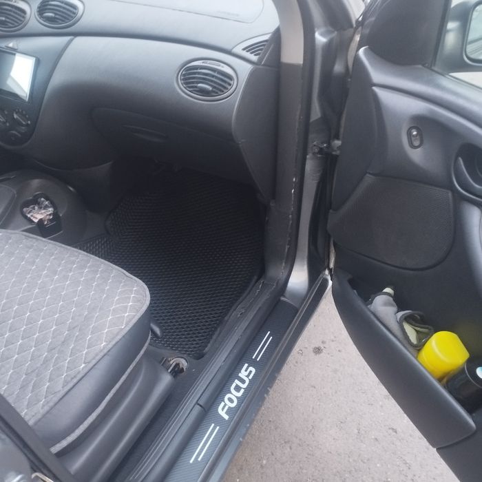 Продам форд фокус 1