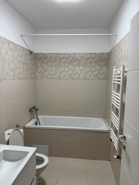 Apartament pentru închiriere