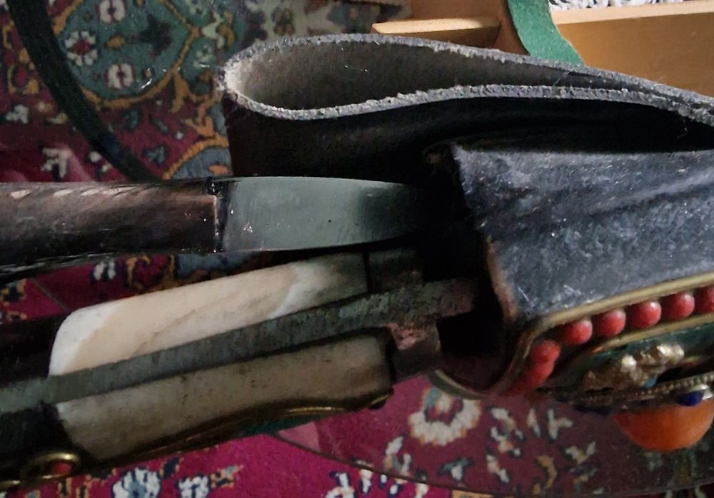 Macetă Kukri din Nepal