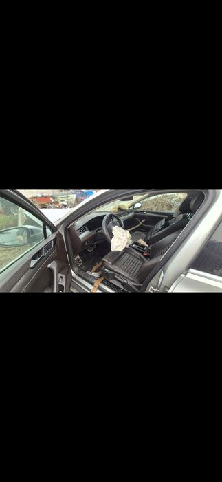 Dezmembrez   vw passat b8