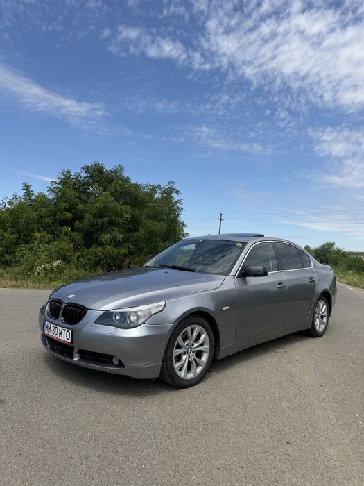 BMW 5 Series 2004 — imagine 5