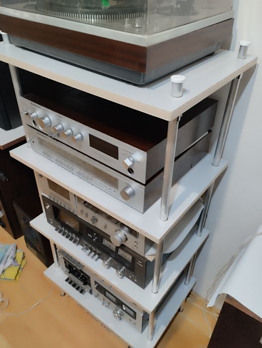 Стойка   под аудио аппаратуру