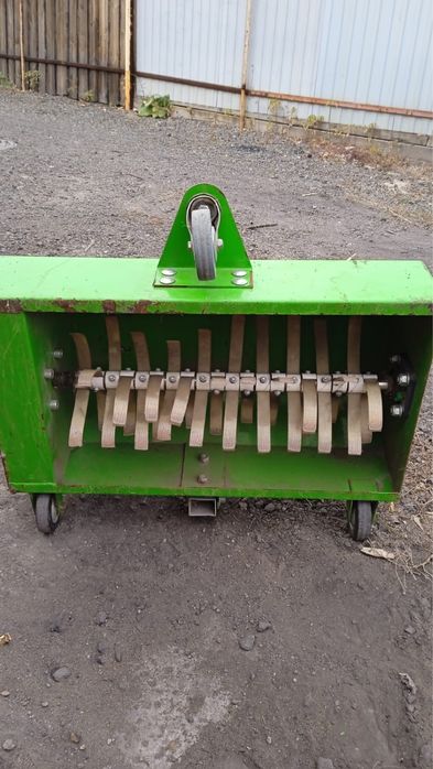 Пылевибивальная машина для ковров