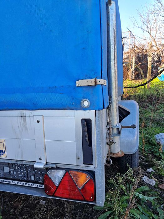 Продавам ремарке за автомобил