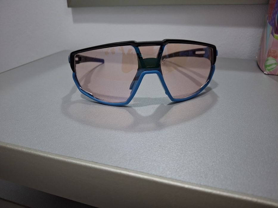 Слънчеви очила Реактив