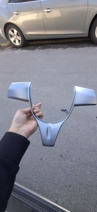 Продам детал от руля спарк 2 позиции новый оригинал снят с машины