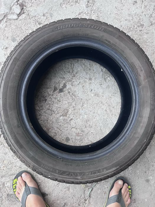 Гуми 215/55 R17 Bridgestone