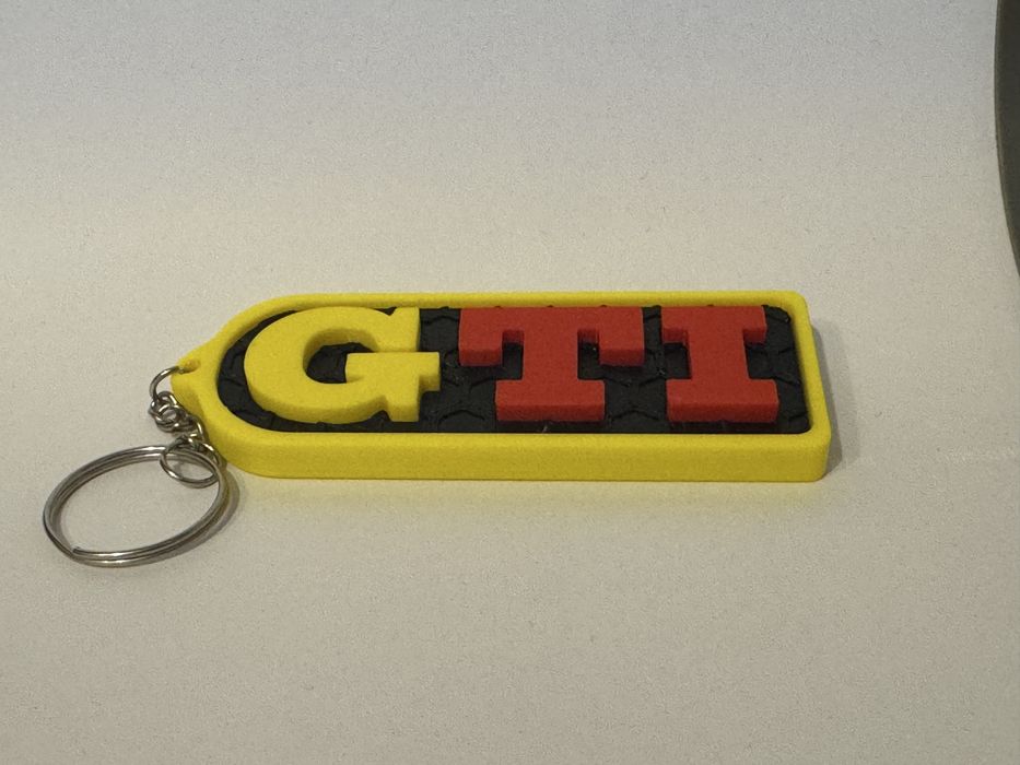 Breloc / Keychain VW GTI customizabil