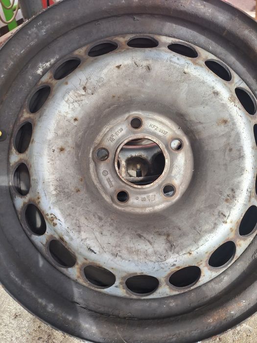 Jenti de tabla pe 16