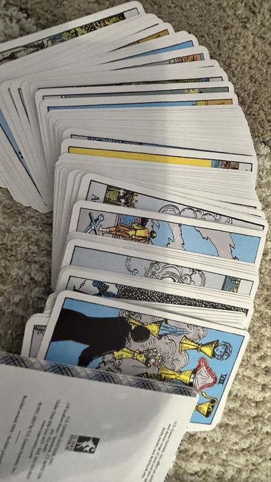 Pachet tarot - carte Tarotul pe intelesul tuturor + carti rider tarot