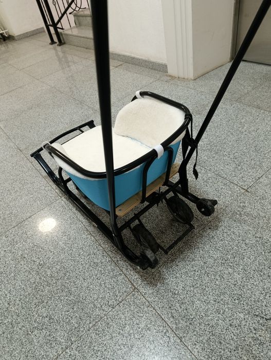 Продам санки с мягкой седушкой