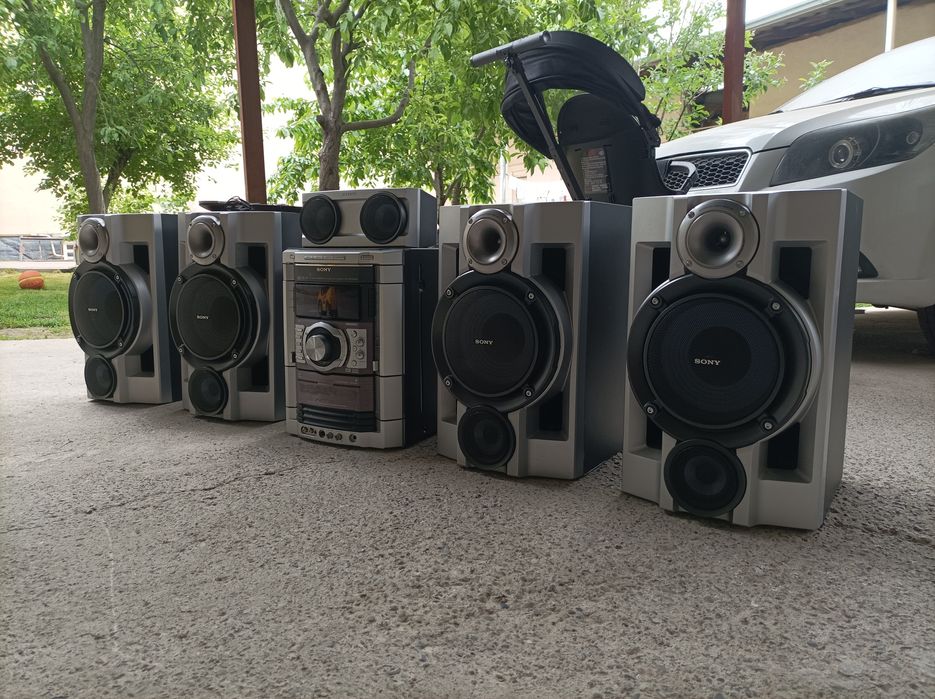 Sony gn100d muzikalni sentr sotiladi