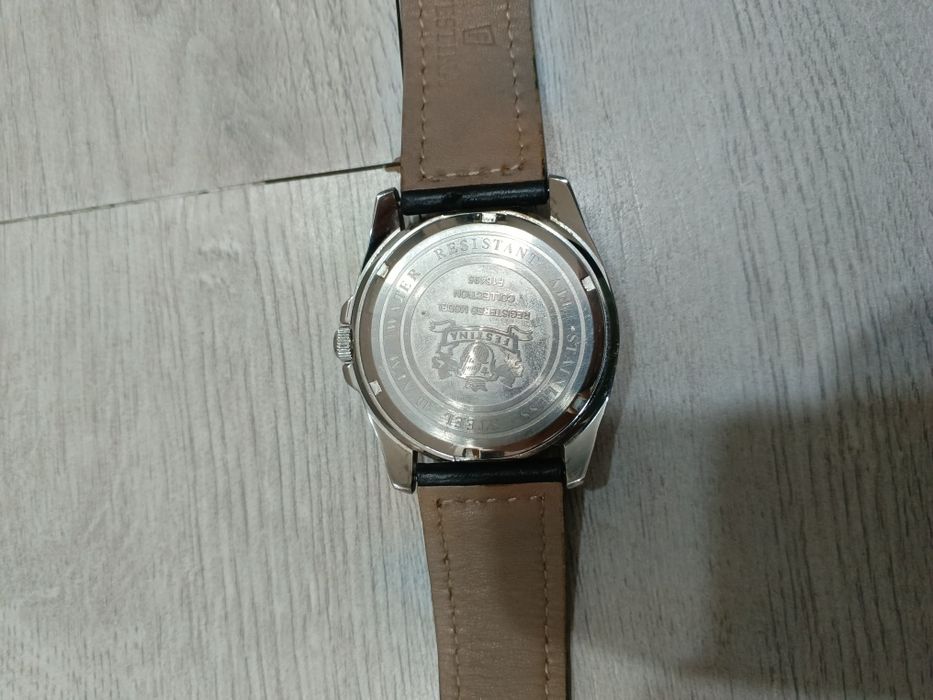 Часы наручные Festina F16495