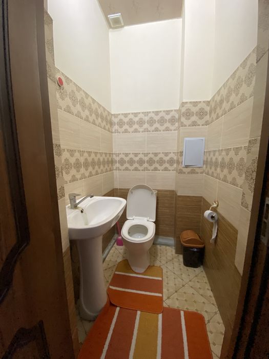 Уй сотилади, 3 хона, 94 квадрат./Uy Sotiladi 3 xona 94 kvadrat