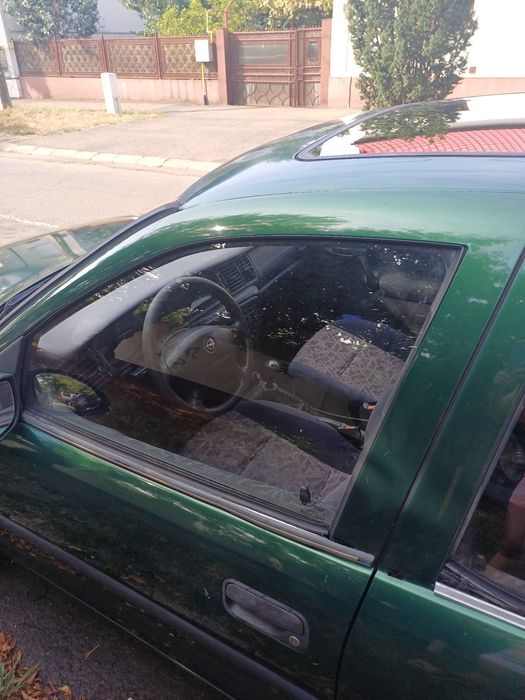 OPEL Vectra 1996 — imagine 2